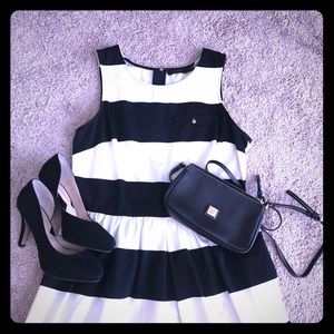 Limited Black & Cream Dress with pockets